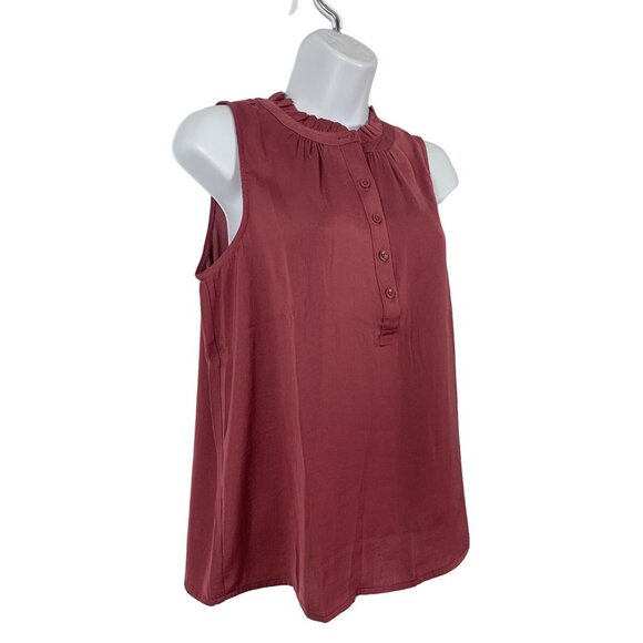 Simply Vera Wang Sleeveless Ruffle Collar Blouse In Maroon Size PS - Picture 3 of 9